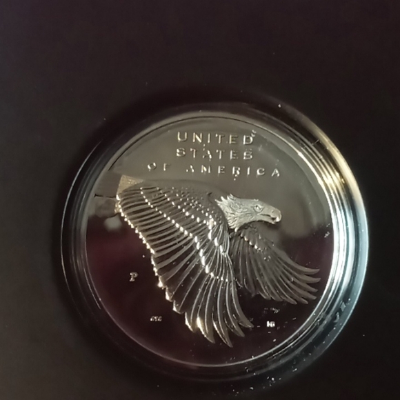 2017 Liberty Silver Medal 225th Anniversary American Liberty Silver Metal - Picture 2 of 4